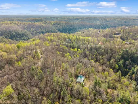 View/Area - 1134 Cliffview Rd, Campton, KY 41301 photo 5 of 7
