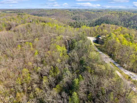 View/Area - 1134 Cliffview Rd, Campton, KY 41301 photo 7 of 7