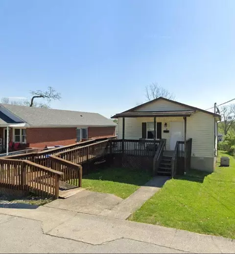19 3rd St, Winchester, KY 40391