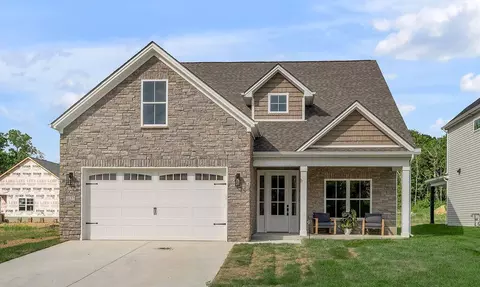 4137 Meadowlark Rd, Lexington, KY 40509