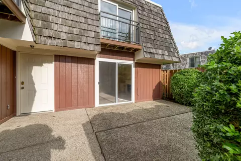 813 Turkey Foot Ct, Lexington, KY 40502