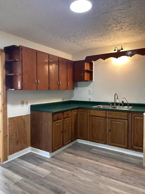 Kitchen - 105 Old Us Hwy 60, Morehead, KY 40351 photo 1 of 2