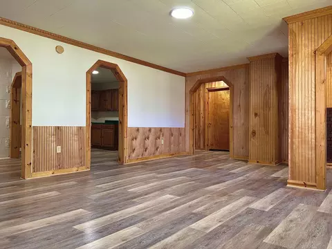 Living - 105 Old Us Hwy 60, Morehead, KY 40351 photo 1 of 3
