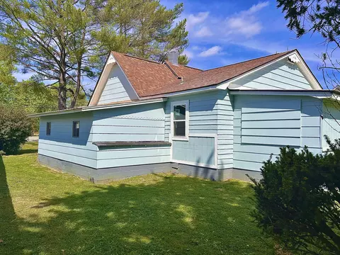 Exterior - 105 Old Us Hwy 60, Morehead, KY 40351 photo 3 of 4