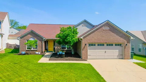 2705 Suzanne Cir, Lexington, KY 40511