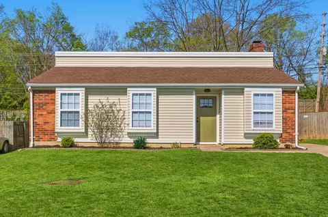 3321 Hartston Dr, Lexington, KY 40515