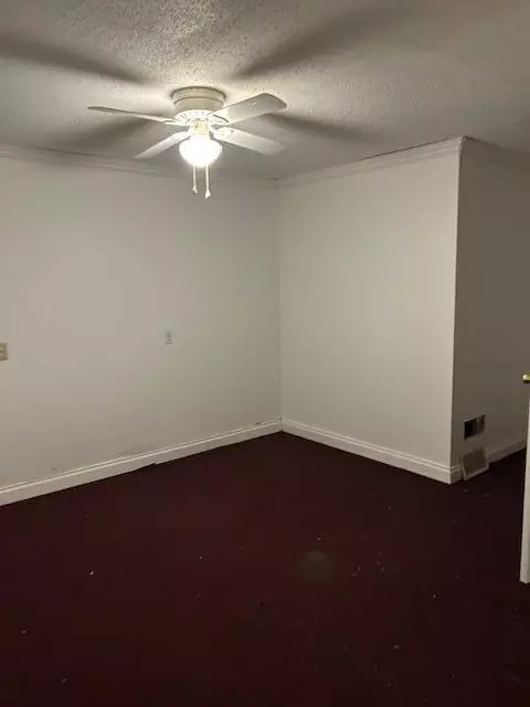 Bedroom - 815 Moberly Bend Rd, Corbin, KY 40701 photo 5 of 5