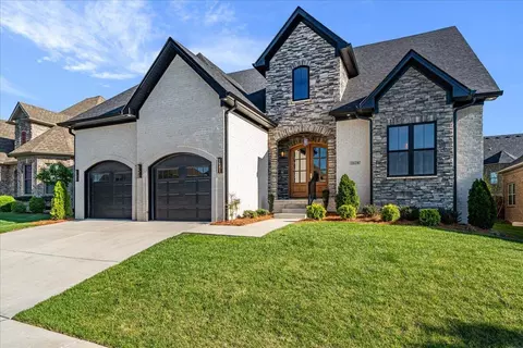 2624 Lucca Pl, Lexington, KY 40509