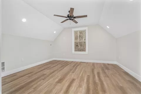 Bedroom - 87 Storm Rd, Stanton, KY 40380 photo 3 of 4