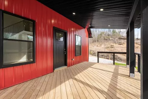 Exterior - 87 Storm Rd, Stanton, KY 40380 photo 6 of 8