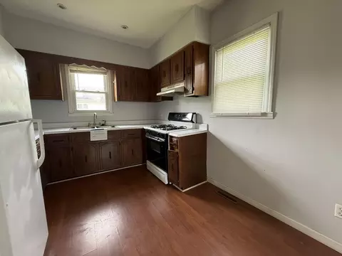 Kitchen - 222 Hamlin Ave, Corbin, KY 40701 photo 1 of 2