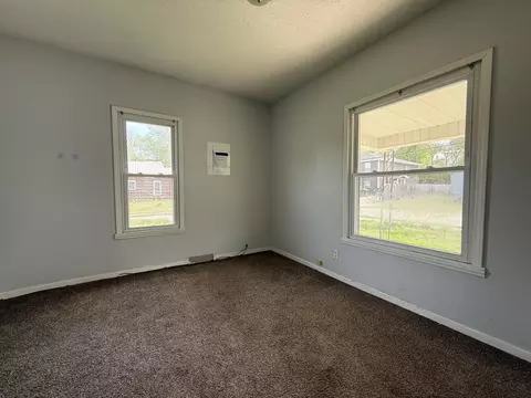 Bedroom - 222 Hamlin Ave, Corbin, KY 40701 photo 1 of 4