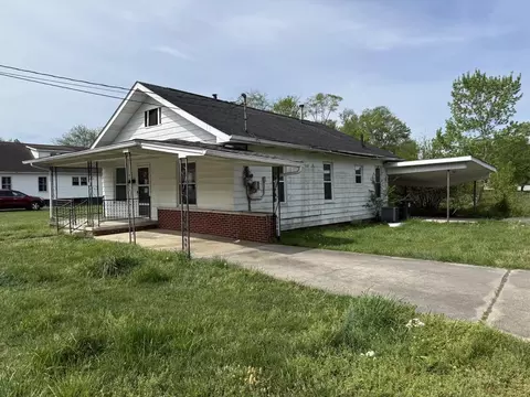 Exterior - 222 Hamlin Ave, Corbin, KY 40701 photo 2 of 3
