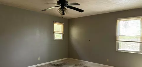 Bedroom - 5556 E Ky 70, Liberty, KY 42539 photo 3 of 3
