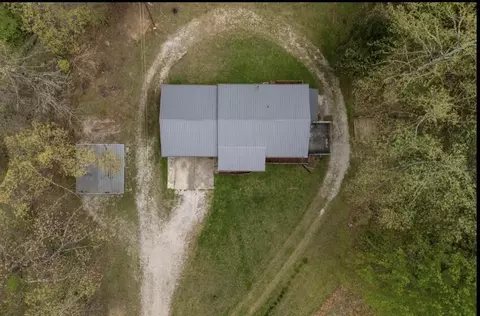 6130 Hardwicks Creek Rd, Clay City, KY 40312