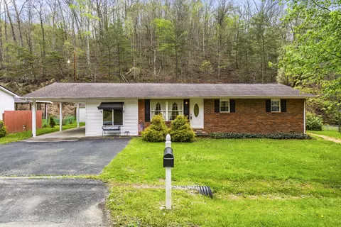 460 Pleasant Valley Rd, Morehead, KY 40351
