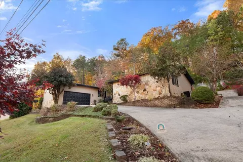 Exterior - 1211 Forest Cir Dr, Corbin, KY 40701 photo 5 of 18