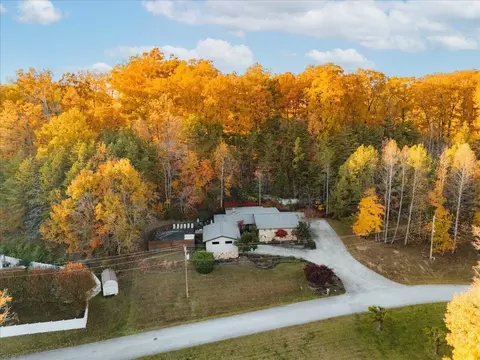 View/Area - 1211 Forest Cir Dr, Corbin, KY 40701 photo 2 of 3