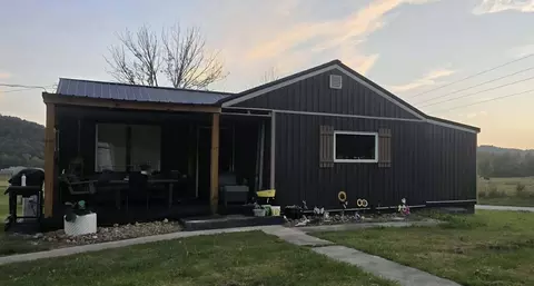 12625 Main St, Jeffersonville, KY 40337