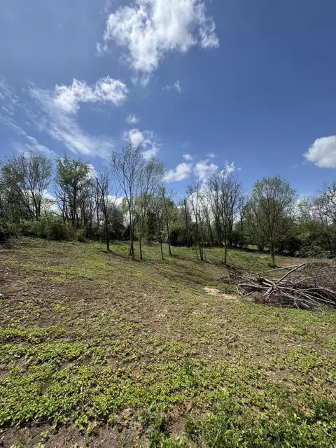 lot East Dr, Danville, KY 40422