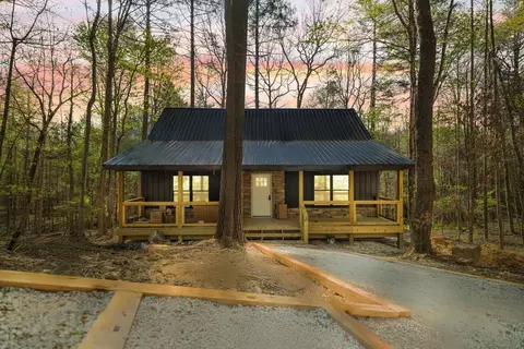 25 Joyful Springs Rd, Zoe, KY 41397