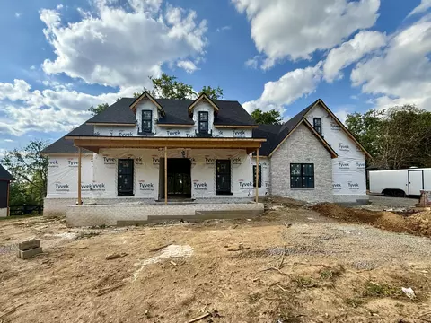 1042 Morris Dr, Richmond, KY 40475