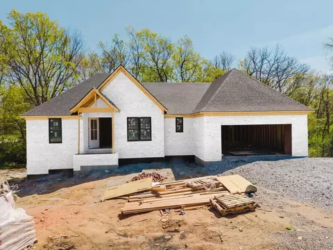 101 Tiffany Ct, Richmond, KY 40475