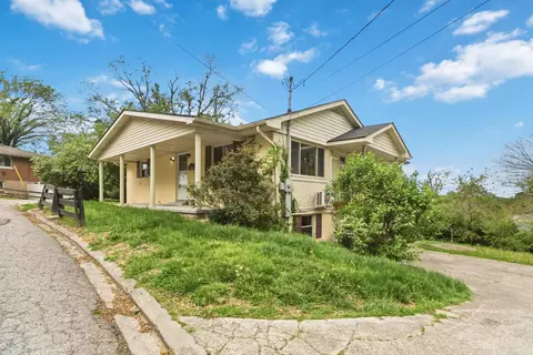 104 Lilac Dr, Berea, KY 40403