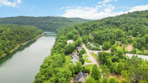 View/Area - 2394 Roberts Bend Rd, Burnside, KY 42519 photo 13 of 25