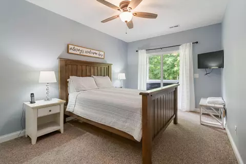 Bedroom - 2394 Roberts Bend Rd, Burnside, KY 42519 photo 7 of 9