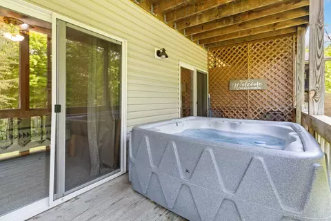 Exterior - 2386 Roberts Bend Road Rd, Burnside, KY 42519 photo 5 of 29