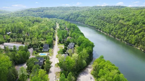 View/Area - 2386 Roberts Bend Road Rd, Burnside, KY 42519 photo 2 of 24