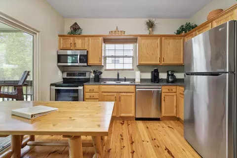 Kitchen - 2386 Roberts Bend Road Rd, Burnside, KY 42519 photo 2 of 11