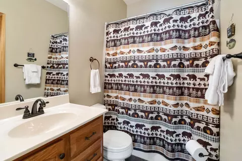 Bath - 2386 Roberts Bend Road Rd, Burnside, KY 42519 photo 2 of 2