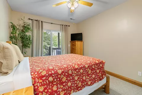 Bedroom - 2386 Roberts Bend Road Rd, Burnside, KY 42519 photo 3 of 12