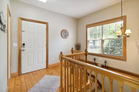 Entry Way - 2386 Roberts Bend Road Rd, Burnside, KY 42519 photo 2 of 2