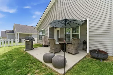 Exterior - 136 Sidewinder Dr, Georgetown, KY 40324 photo 7 of 10