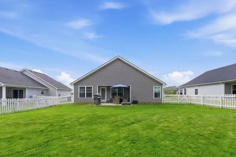 Exterior - 136 Sidewinder Dr, Georgetown, KY 40324 photo 9 of 10