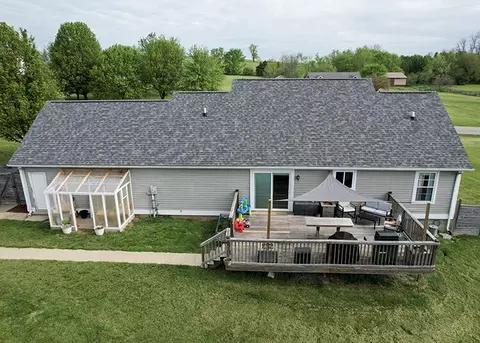 Exterior - 101 Doe Run Dr, Lancaster, KY 40444 photo 5 of 6