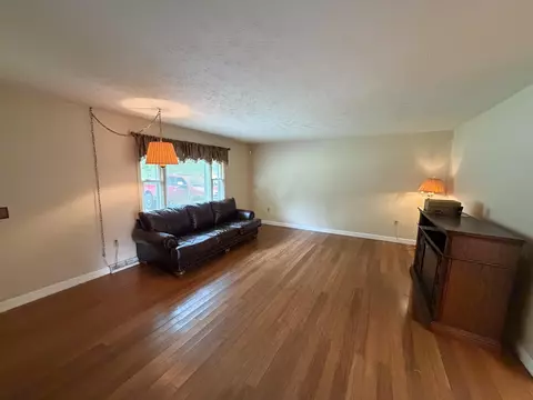112 N Earls Ave, Corbin, KY 40701 photo 6