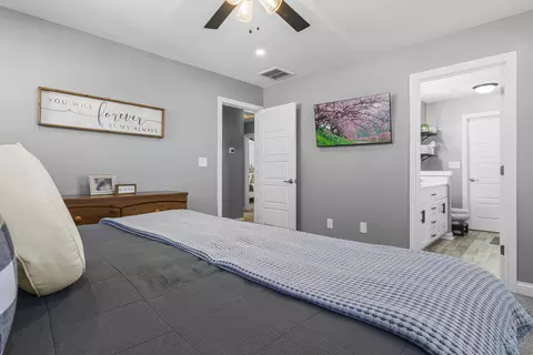 Bedroom - 203 Pleasant View Dr, Georgetown, KY 40324 photo 2 of 6