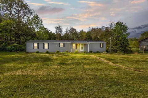 7565 Cream Alley Rd, Jeffersonville, KY 40337