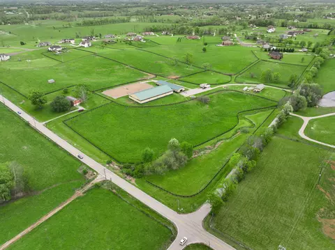 3200 Fishers Mill Rd, Midway, KY 40347