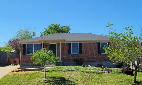 121 Lindsey Dr, Nicholasville, KY 40356