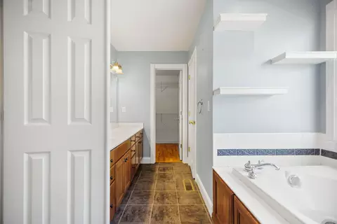 Entry Way - 55 Candi Brook Ln, Corbin, KY 40701 photo 3 of 3