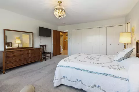 Bedroom - 1108 Meadow Ln, Corbin, KY 40701 photo 3 of 6
