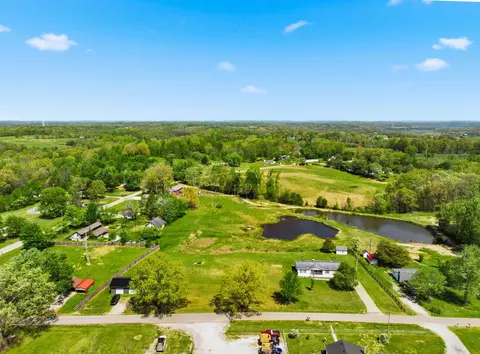View/Area - 129 Griggs Rd, Waco, KY 40385 photo 2 of 6