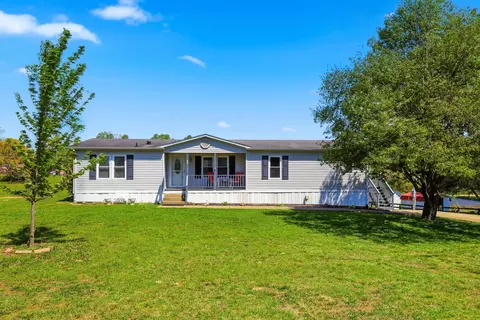 Exterior - 129 Griggs Rd, Waco, KY 40385 photo 8 of 8