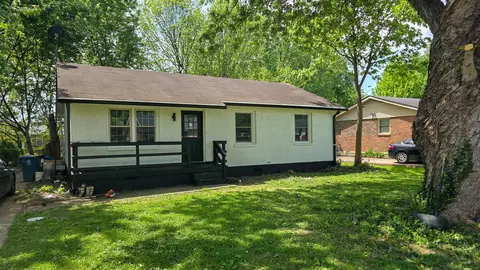 1012 Ridgeway Dr, Danville, KY 40422