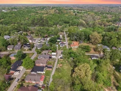 View/Area - 506 Chestnut St, Corbin, KY 40701 photo 14 of 15